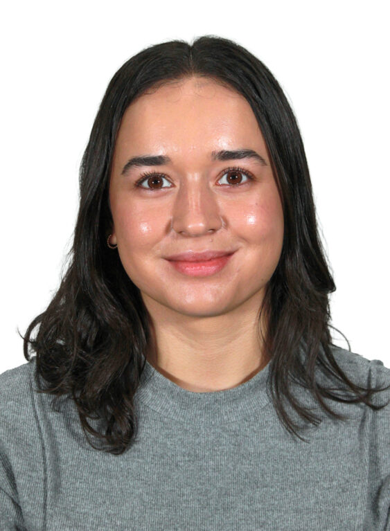 Lizzie Walters headshot